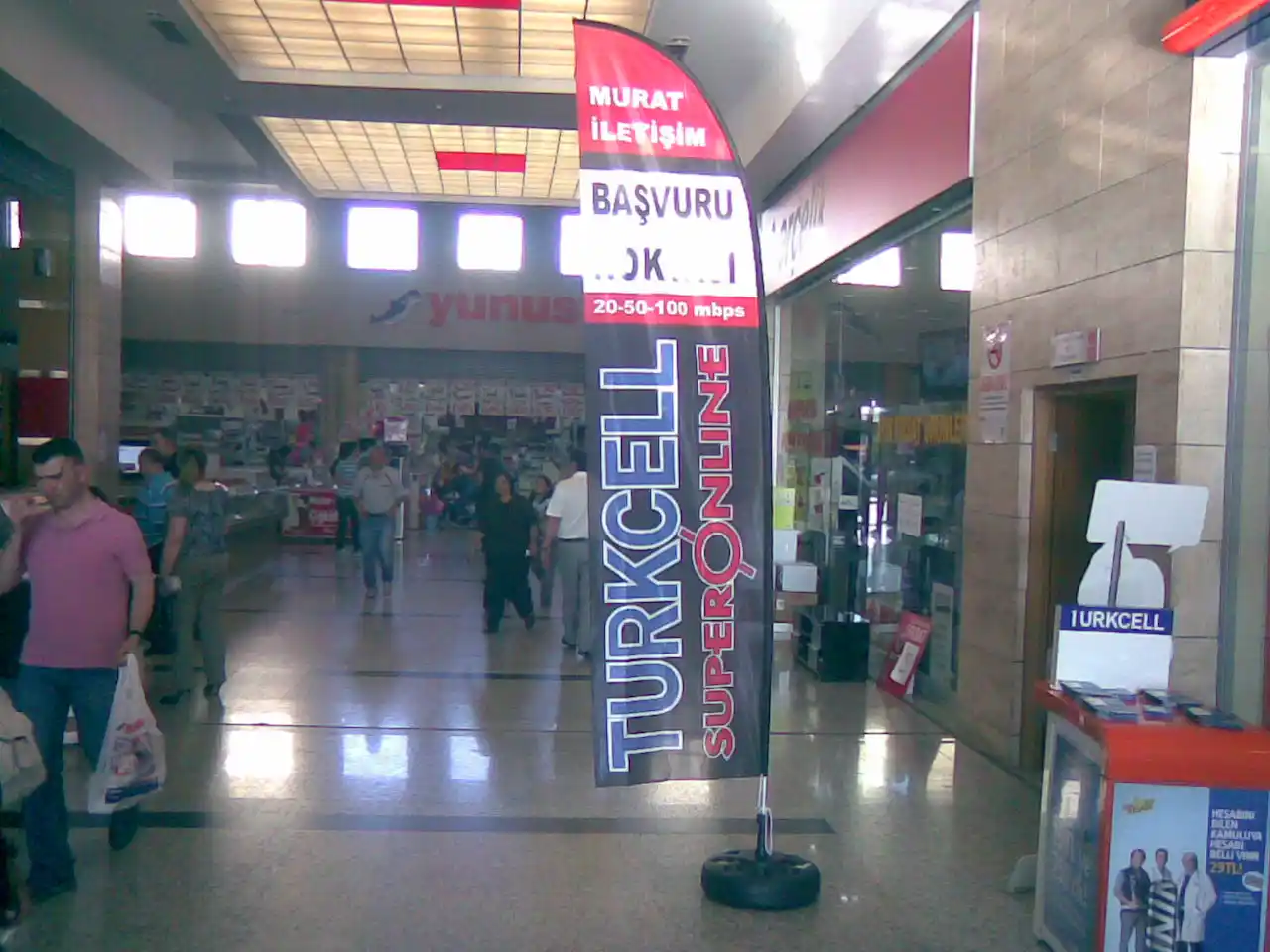 Cep Telefoncu Yelken Bayrağı-49